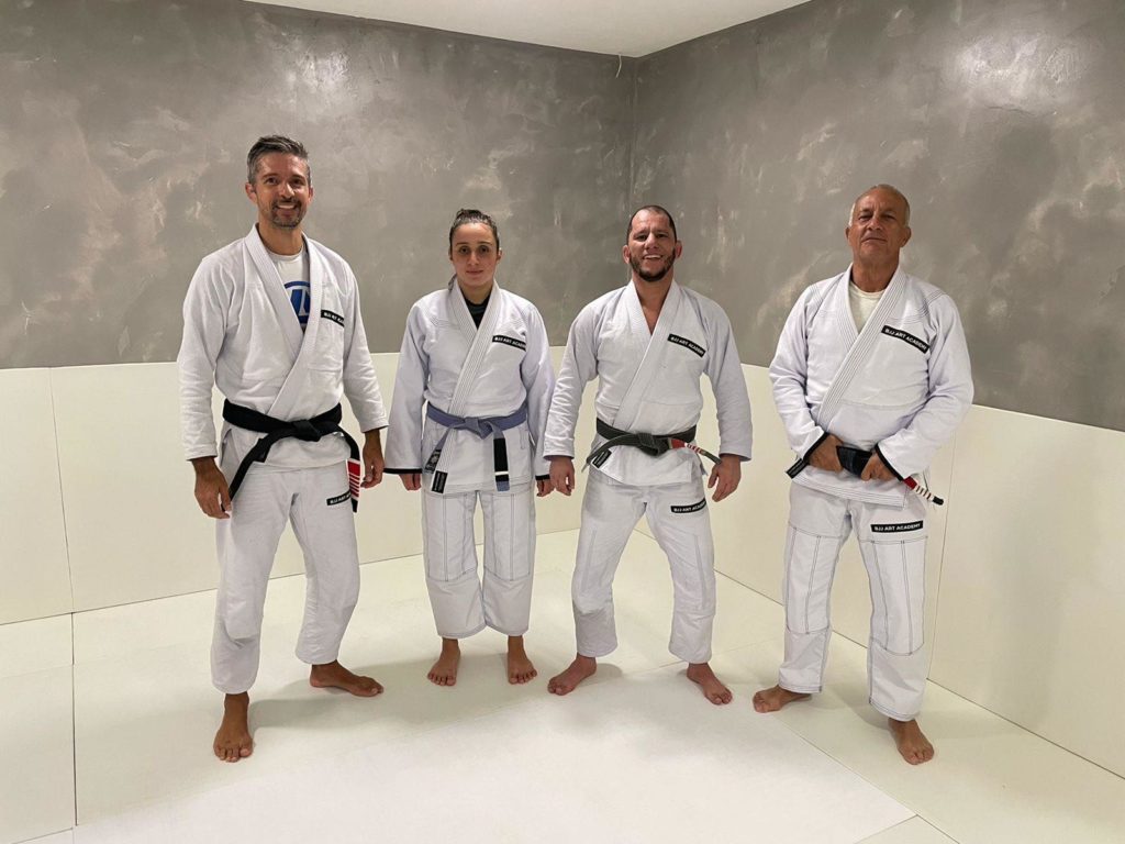 Lançamento do BJJ ART ACADEMY CLASSIC kimono em Junho de 2021